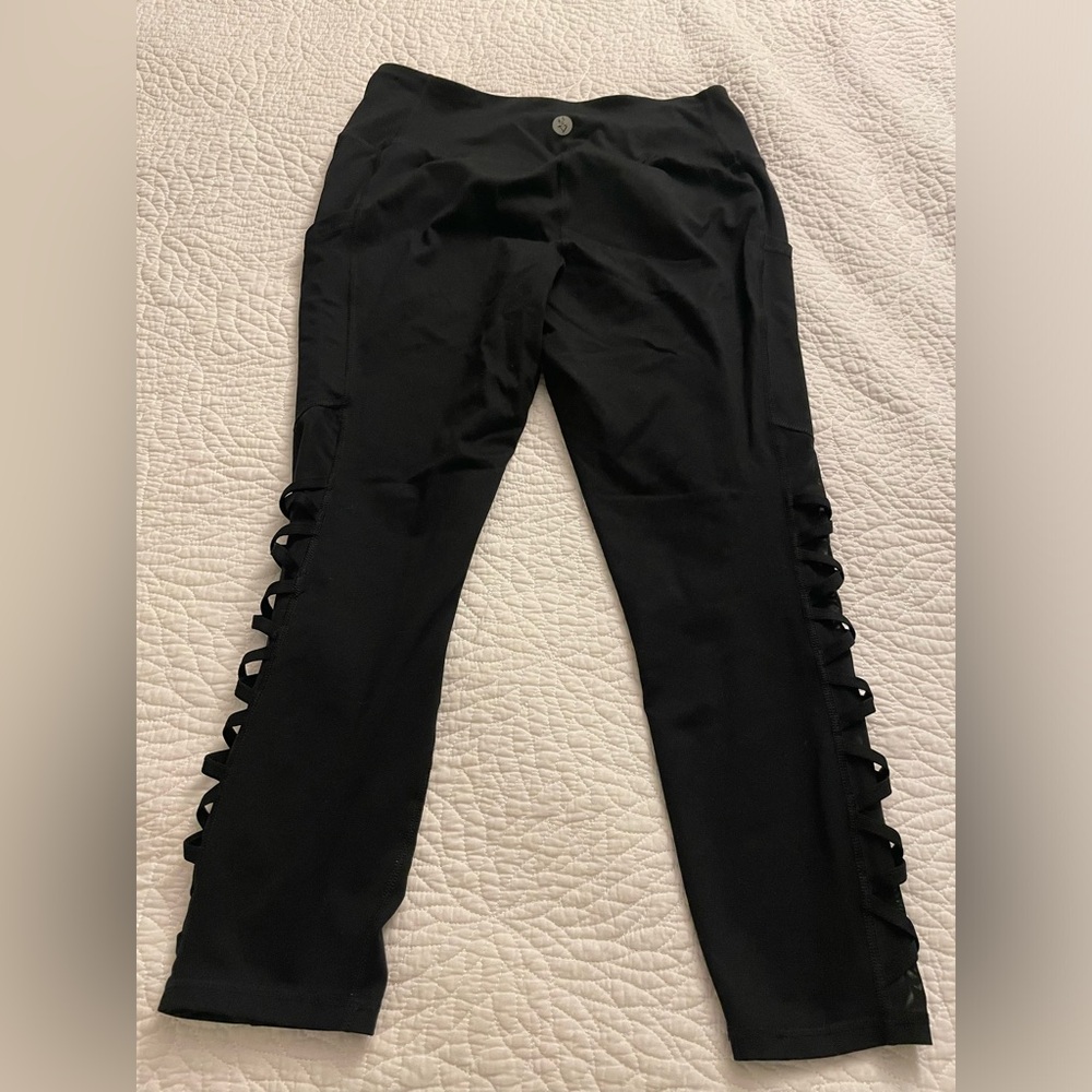 Womens Torrid Black Criss-Cross Lacing Legging Size 0 (Size 12)
